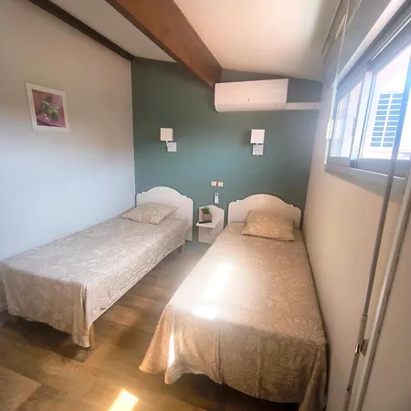 Maison Climatisee 6 Pers Avec Piscine Surveillee, Et Port A 5 Min A Pied, Terrasse, Wifi *