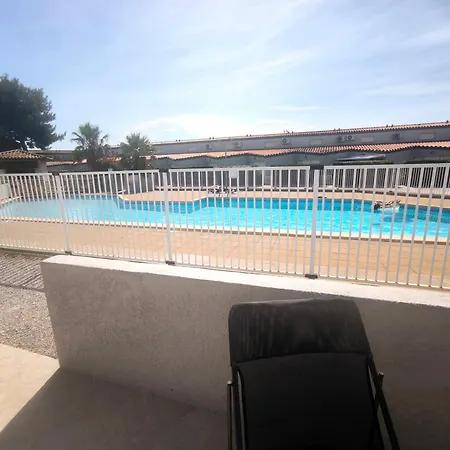 Holiday home Maison Climatisee 6 Pers Avec Piscine Surveillee, Et Port A 5 Min A Pied, Terrasse, Wifi